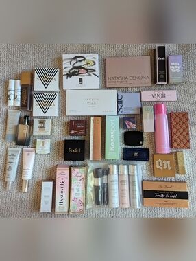 Makeup BUNDLE LOT 35 New & Open Box Too Faced Lancome Benefit & MORE $800 Value